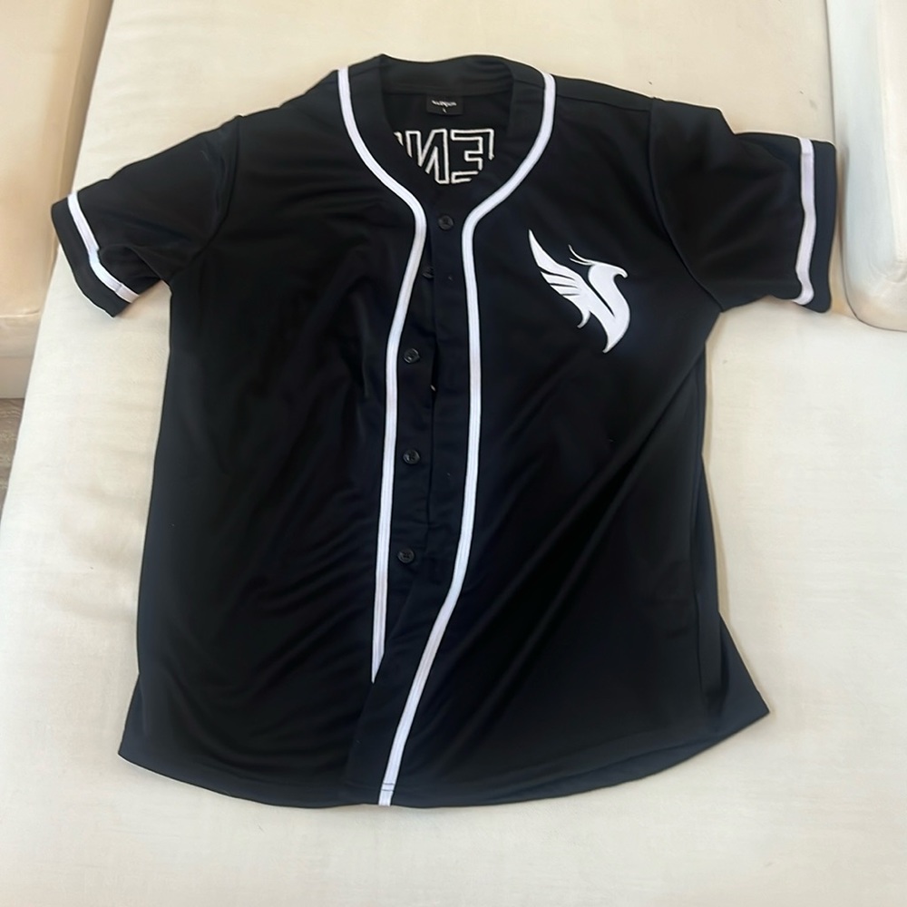 illenium jersey